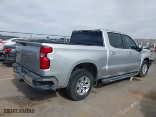 2019 Chevrolet Silverado 1500 LT with VIN 3GCPWCEK8KG124931, listed as a IAAI auction lot 41325693 with 116,927 mi miles. Bid and sale history available at carsss.com. Image 13.