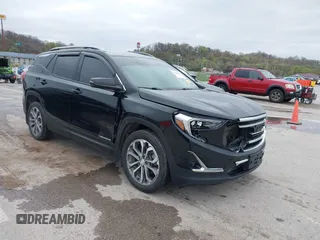 2020 GMC Terrain SLT with VIN 3GKALVEX1LL300155, listed as a IAAI auction lot 41886503 with 121,771 mi miles. Bid and sale history available at carsss.com. Image 1.