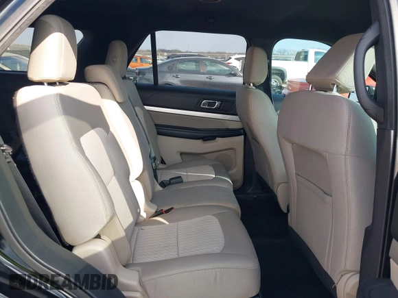 2018 Ford Explorer z VIN 1FM5K7BH8JGB88170, wystawiony jako IAAI lot #41529475 z przebiegiem 108 849 mil mil oraz . Historia ofert i sprzedaży dostępna na DreamBid. Obrazek 8.
