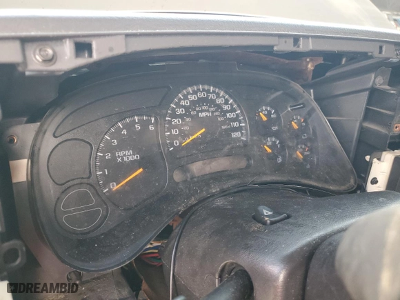 2005 Chevrolet Silverado 1500 LS with VIN 1GCEK14V45Z352156, listed as a Copart auction lot 87450214 with 0 mi miles and Salvage Title. Bid and sale history available at carsss.com. Image 9.