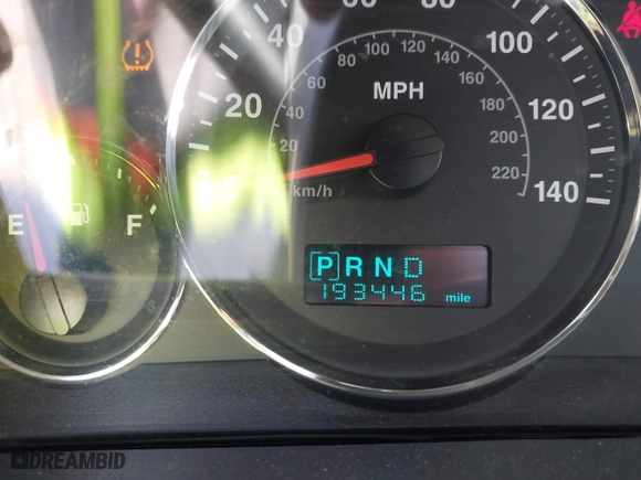 2006 Jeep Grand Cherokee Limited with VIN 1J4HR58296C114768, listed as a IAAI auction lot 42080086 with 193,446 mi miles. Bid and sale history available at carsss.com. Image 15.