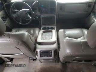 2007 GMC Sierra 3500 SRW Work Trk z VIN 1GTHK33D27F106146, wystawiony jako Copart lot #77556084 z przebiegiem 277 900 mil mil oraz Szkody całkowita. Historia ofert i sprzedaży dostępna na DreamBid. Obrazek 8.
