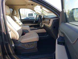 2023 Ford Expedition Max Limited with VIN 1FMJK1K83PEA16550, listed as a IAAI auction lot 41971481 with 33,912 mi miles and . Bid and sale history available at DreamBid. Image 5.