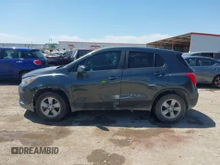 2020 Chevrolet Trax LS with VIN 3GNCJKSBXLL260487, listed as a IAAI auction lot 42044189 with 94,191 mi miles and . Bid and sale history available at DreamBid. Image 14.
