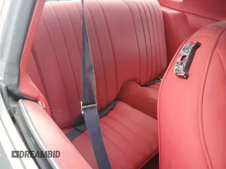 1981 Pontiac Firebird z VIN 1G2AS87A4BN117926, wystawiony jako Copart lot #63220014 z przebiegiem 54 759 mil mil oraz Tytuł czysty. Historia ofert i sprzedaży dostępna na DreamBid. Obrazek 10.