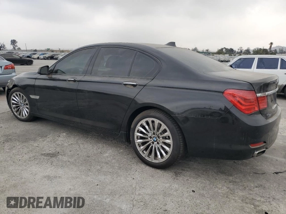2009 BMW 7 Series 750i с VIN WBAKA83559CY33118, выставлен на аукционе Copart как лот 76340864 с пробегом 99 857 миль миль и Списание • Salvage title. История ставок и продаж доступна на DreamBid. Изображение 2.