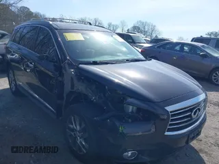 2015 Infiniti QX60 with VIN 5N1AL0MM2FC532247, listed as a IAAI auction lot 41693989 with 122,272 mi miles. Bid and sale history available at carsss.com. Image 1.