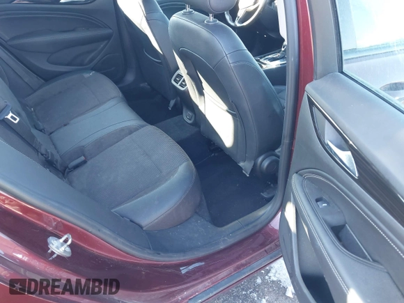 2019 Buick Regal Preferred II with VIN W04GM6SX0K1008235, listed as a IAAI auction lot 41315020 with 77,008 mi miles and . Bid and sale history available at DreamBid. Image 8.