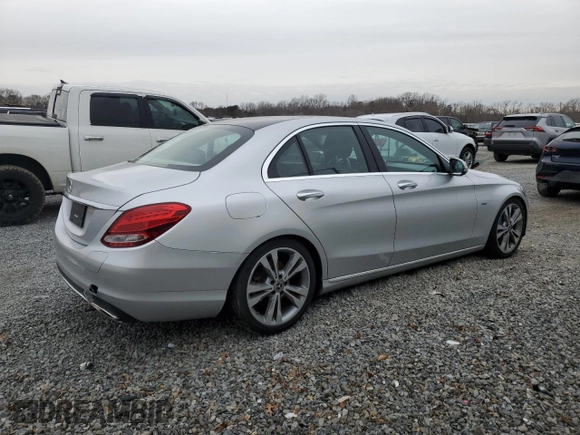 2017 Mercedes-Benz C 350e with VIN 55SWF4HB6HU231454, listed as a Copart auction lot 89350325 with Not Provided miles and Clean Title. Bid and sale history available at DreamBid. Image 3.