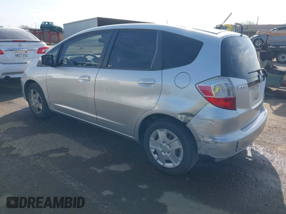 2012 Honda Fit с VIN JHMGE8H38CC037585, выставлен на аукционе IAAI как лот 41632572 с пробегом 109 510 миль миль и . История ставок и продаж доступна на DreamBid. Изображение 3.