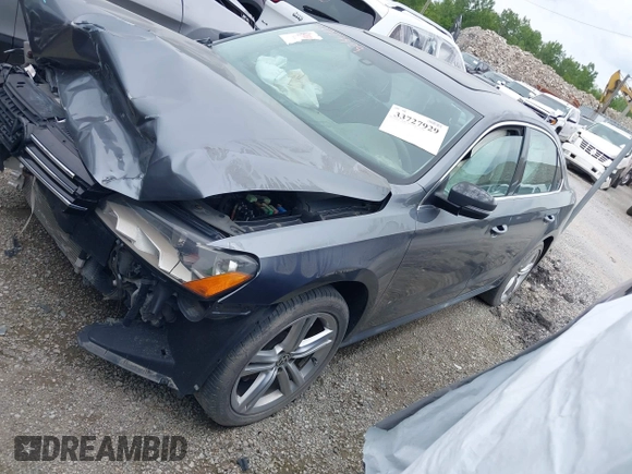 2014 Volkswagen Passat SE with VIN 1VWBT7A31EC109250, listed as a IAAI auction lot 33727929 with Not provided miles and . Bid and sale history available at DreamBid. Image 18.