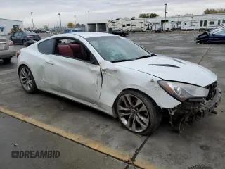 2013 Hyundai Genesis Coupe Track z VIN KMHHU6KJ7DU096333, wystawiony jako Copart lot #81643984 z przebiegiem Nie podano mil oraz Szkoda całkowita • Salvage title. Historia ofert i sprzedaży dostępna na DreamBid. Obrazek 4.
