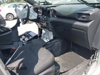 2021 Ford Police Interceptor с VIN 1FM5K8AC0MNA15870, выставлен на аукционе IAAI как лот 42517357 с пробегом Не указан миль и . История ставок и продаж доступна на DreamBid. Изображение 5.