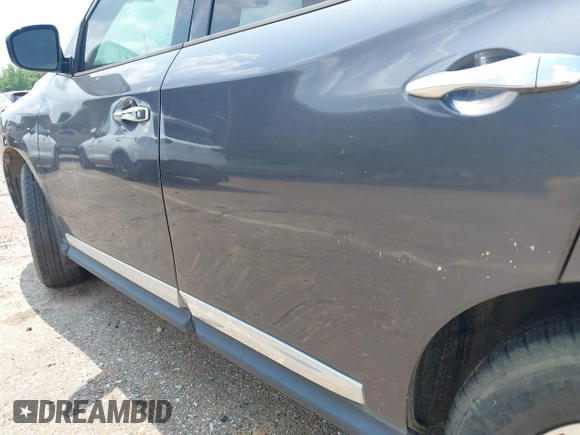 2014 Nissan Pathfinder Platinum z VIN 5N1AR2MN1EC734966, wystawiony jako IAAI lot #42407058 z przebiegiem 99 998 mil mil oraz . Historia ofert i sprzedaży dostępna na DreamBid. Obrazek 15.