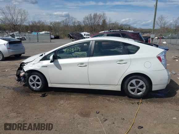2013 Toyota Prius One with VIN JTDKN3DU6D5589962, listed as a IAAI auction lot 41929274 with 156,484 mi miles. Bid and sale history available at carsss.com. Image 15.