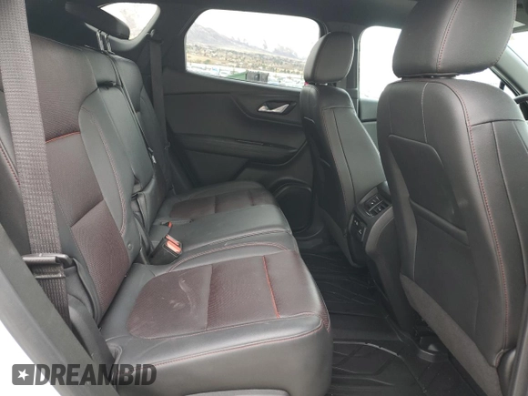 2020 Chevrolet Blazer RS z VIN 3GNKBKRSXLS723913, wystawiony jako Copart lot #49809805 z przebiegiem 51 820 mil mil oraz Szkoda całkowita • Salvage title. Historia ofert i sprzedaży dostępna na DreamBid. Obrazek 10.