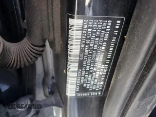 2018 Volkswagen Beetle S z VIN 3VWFD7AT6JM717370, wystawiony jako Copart lot #55814455 z przebiegiem 87 902 mil mil oraz Szkoda całkowita • Salvage title. Historia ofert i sprzedaży dostępna na DreamBid. Obrazek 12.