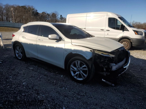 2017 Infiniti QX30 Sport with VIN SJKCH5CP4HA029323, listed as a Copart auction lot 88133715 with 109,972 mi miles and Salvage title. Bid and sale history available at DreamBid. Image 4.
