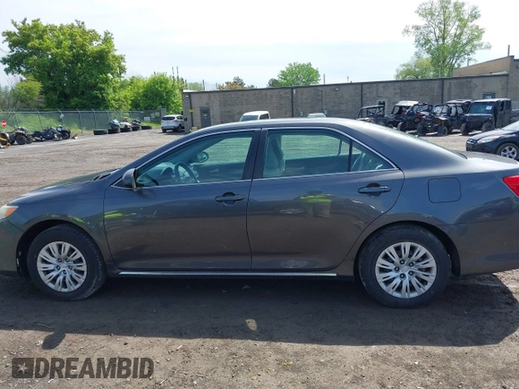 2012 Toyota Camry L z VIN 4T4BF1FK8CR206820, wystawiony jako IAAI lot #42258824 z przebiegiem 199 555 mil mil oraz . Historia ofert i sprzedaży dostępna na DreamBid. Obrazek 14.
