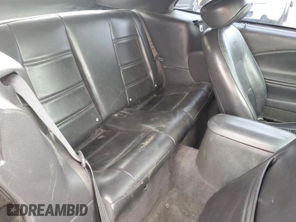 2003 Ford Mustang Deluxe z VIN 1FAFP44433F364091, wystawiony jako Copart lot #54061935 z przebiegiem 201 406 mil mil oraz Szkoda całkowita • Salvage title. Historia ofert i sprzedaży dostępna na DreamBid. Obrazek 10.