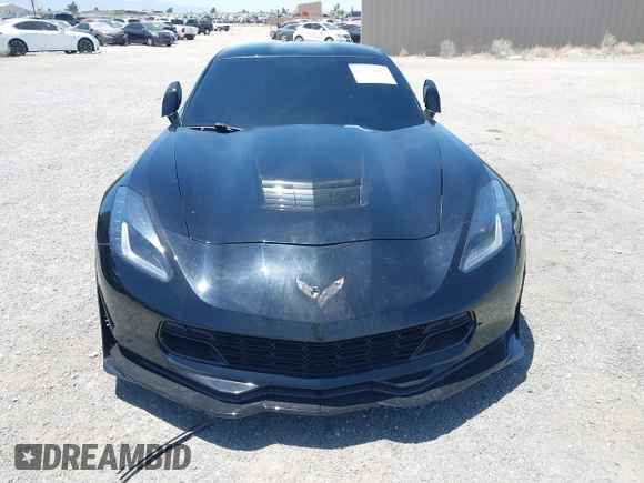 2014 Chevrolet Corvette Z51 3LT with VIN 1G1YM2D76E5105249, listed as a IAAI auction lot 42374805 with 60,472 mi miles and . Bid and sale history available at DreamBid. Image 12.