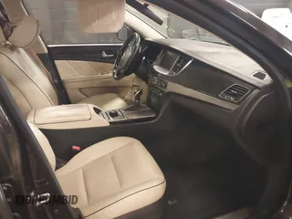 2015 Hyundai Equus Signature z VIN KMHGH4JH7FU100256, wystawiony jako IAAI lot #39882362 z przebiegiem 105 880 mil mil oraz . Historia ofert i sprzedaży dostępna na DreamBid. Obrazek 5.