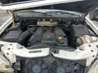 2004 Mercedes-Benz M-Class 3.5L with VIN 4JGAB57E74A501184, listed as a Copart auction lot 77801184 with 0 mi miles and Salvage Title. Bid and sale history available at carsss.com. Image 12.