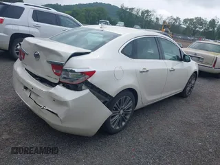 2013 Buick Verano Group с VIN 1G4PS5SK2D4137245, выставлен на аукционе IAAI как лот 42377223 с пробегом 112 594 миль миль и . История ставок и продаж доступна на DreamBid. Изображение 4.