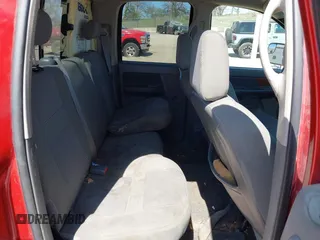 2006 Dodge 2500 SLT with VIN 1D7KS28C76J233704, listed as a IAAI auction lot 42049532 with 297,783 mi miles. Bid and sale history available at carsss.com. Image 8.