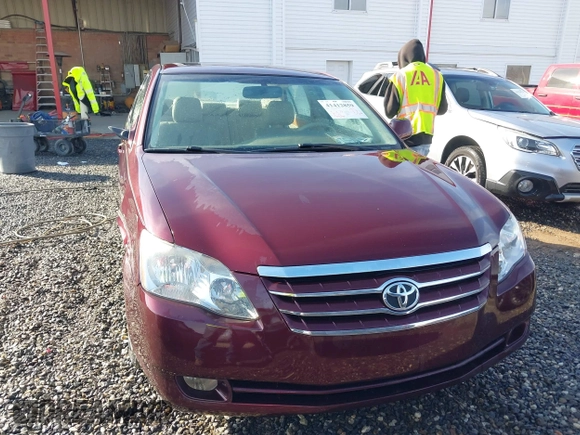 2006 Toyota Avalon XL with VIN 4T1BK36B86U105590, listed as a IAAI auction lot 41412859 with 134,670 mi miles. Bid and sale history available at carsss.com. Image 12.