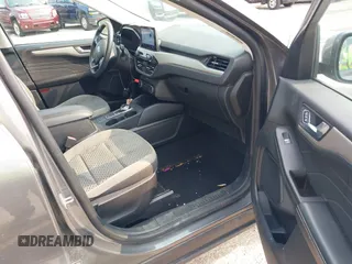 2021 Ford Escape SE с VIN 1FMCU0G62MUA73988, выставлен на аукционе IAAI как лот 42468269 с пробегом 75 827 миль миль и . История ставок и продаж доступна на DreamBid. Изображение 5.