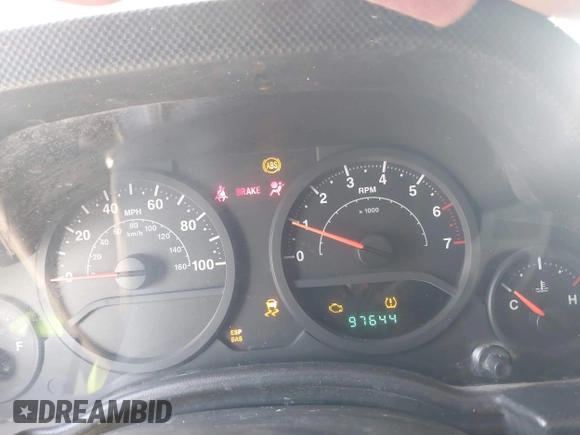 2009 Jeep Wrangler X with VIN 1J4FA24189L755392, listed as a IAAI auction lot 42176130 with 97,644 mi miles and . Bid and sale history available at DreamBid. Image 7.