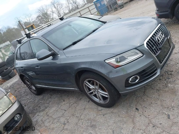 2013 Audi Q5 Premium Plus with VIN WA1LFAFP7DA046960, listed as a IAAI auction lot 41689911 with 117,900 mi miles. Bid and sale history available at carsss.com. Image 1.