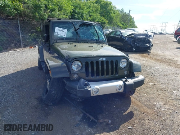 2015 Jeep Wrangler Unlimited Altitude z VIN 1C4HJWEG0FL752152, wystawiony jako IAAI lot #42311043 z przebiegiem 112 379 mil mil oraz . Historia ofert i sprzedaży dostępna na DreamBid. Obrazek 18.