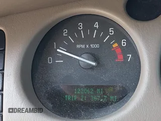 2003 Buick LeSabre Custom with VIN 1G4HP52K83U181514, listed as a IAAI auction lot 41902154 with 122,062 mi miles. Bid and sale history available at carsss.com. Image 15.