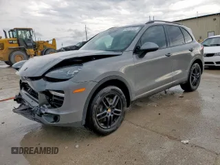 2018 Porsche Cayenne z VIN WP1AA2A21JKA06438, wystawiony jako Copart lot #54513245 z przebiegiem Nie podano mil oraz Szkody całkowita. Historia ofert i sprzedaży dostępna na DreamBid. Obrazek 1.