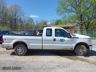 2016 Ford Super Duty F-250 SRW XLT with VIN 1FT7X2A69GEB02855, listed as a IAAI auction lot 41945973 with 176,217 mi miles. Bid and sale history available at carsss.com. Image 14.