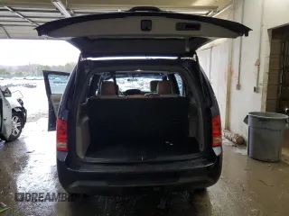 2015 Honda Pilot LX with VIN 5FNYF3H23FB012632, listed as a Copart auction lot 44495925 with 157,910 mi miles and Salvage Title. Bid and sale history available at carsss.com. Image 6.