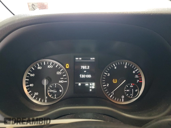 2018 Mercedes-Benz Metris Cargo with VIN WD3PG3EA1J3492898, listed as a Copart auction lot 72362084 with 130,100 mi miles and Clean Title. Bid and sale history available at carsss.com. Image 9.