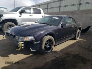 2000 Ford Mustang GT with VIN 1FAFP42X0YF221152, listed as a Copart auction lot 44628575 with 154,159 mi miles and Salvage Title. Bid and sale history available at carsss.com. Image 1.