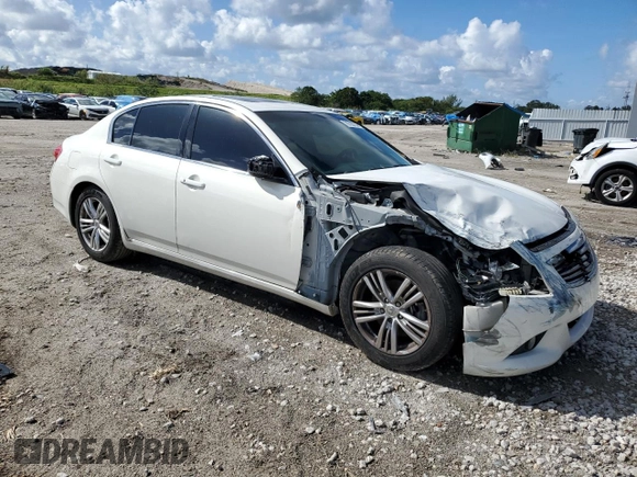 2015 Infiniti Q40 with VIN JN1CV6AP2FM503692, listed as a Copart auction lot 78728724 with 132,822 mi miles and Salvage Title. Bid and sale history available at DreamBid. Image 4.