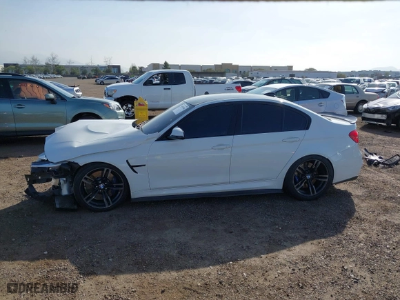 2018 BMW M3 with VIN WBS8M9C52J5K98356, listed as a IAAI auction lot 41593546 with 91,478 mi miles. Bid and sale history available at carsss.com. Image 15.