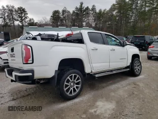 2021 GMC Canyon 4WD Denali with VIN 1GTG6EEN5M1146182, listed as a Copart auction lot 45805015 with 0 mi miles and Salvage Title. Bid and sale history available at carsss.com. Image 3.
