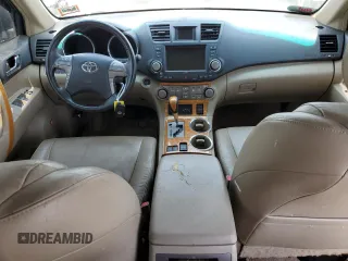 2010 Toyota Highlander Limited with VIN JTEJW3EH5A2046864, listed as a Copart auction lot 54563085 with 157,743 mi miles and Clean title. Bid and sale history available at DreamBid. Image 8.