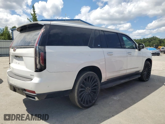 2021 Cadillac Escalade z VIN 1GYS3KKL5MR228333, wystawiony jako Copart lot #71914694 z przebiegiem Nie podano mil oraz Szkoda całkowita • Salvage title. Historia ofert i sprzedaży dostępna na DreamBid. Obrazek 3.