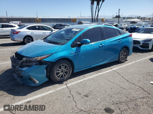 2017 Toyota Prius Plus z VIN JTDKARFP8H3010638, wystawiony jako Copart lot #61022955 z przebiegiem 131 418 mil mil oraz Szkoda całkowita • Salvage title. Historia ofert i sprzedaży dostępna na DreamBid. Obrazek 1.