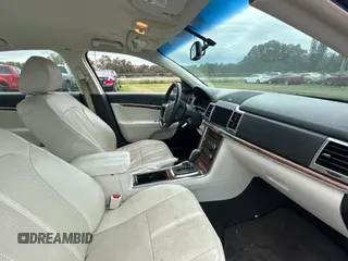 2011 Lincoln MKZ Hybrid with VIN 3LNDL2L33BR759329, listed as a Copart auction lot 76805644 with 131,927 mi miles and Clean Title. Bid and sale history available at carsss.com. Image 5.