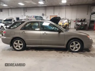 2006 Subaru Impreza i с VIN JF1GG67676H802925, выставлен на аукционе IAAI как лот 41738053 с пробегом 141 956 миль миль и . История ставок и продаж доступна на DreamBid. Изображение 14.