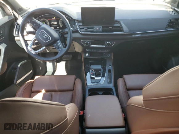 2024 Audi Q5 S line Premium Plus with VIN WA1E2AFY5R2005452, listed as a Copart auction lot 47797665 with 12,735 mi miles and Salvage title. Bid and sale history available at DreamBid. Image 8.