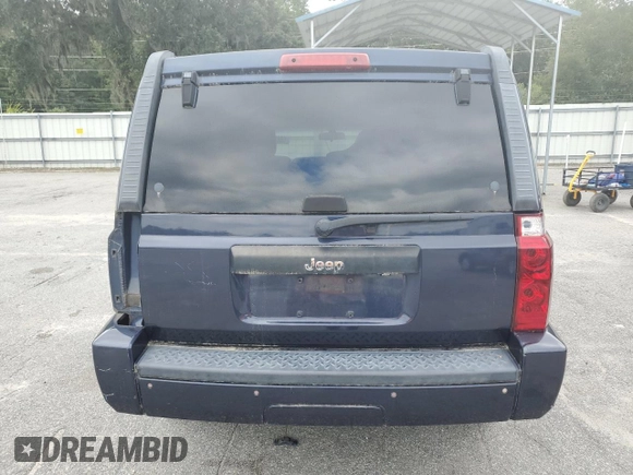 2008 Jeep Commander Sport with VIN 1J8HH48K18C229797, listed as a Copart auction lot 68807034 with 163,589 mi miles and Salvage title. Bid and sale history available at DreamBid. Image 6.